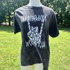 Motherhood World Tour Tee Large Short Sleeve Black